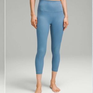 Lululemon ribbed align crop